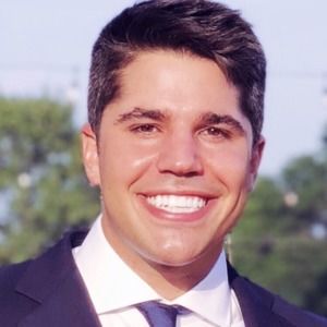 Meet your Posher, Travis